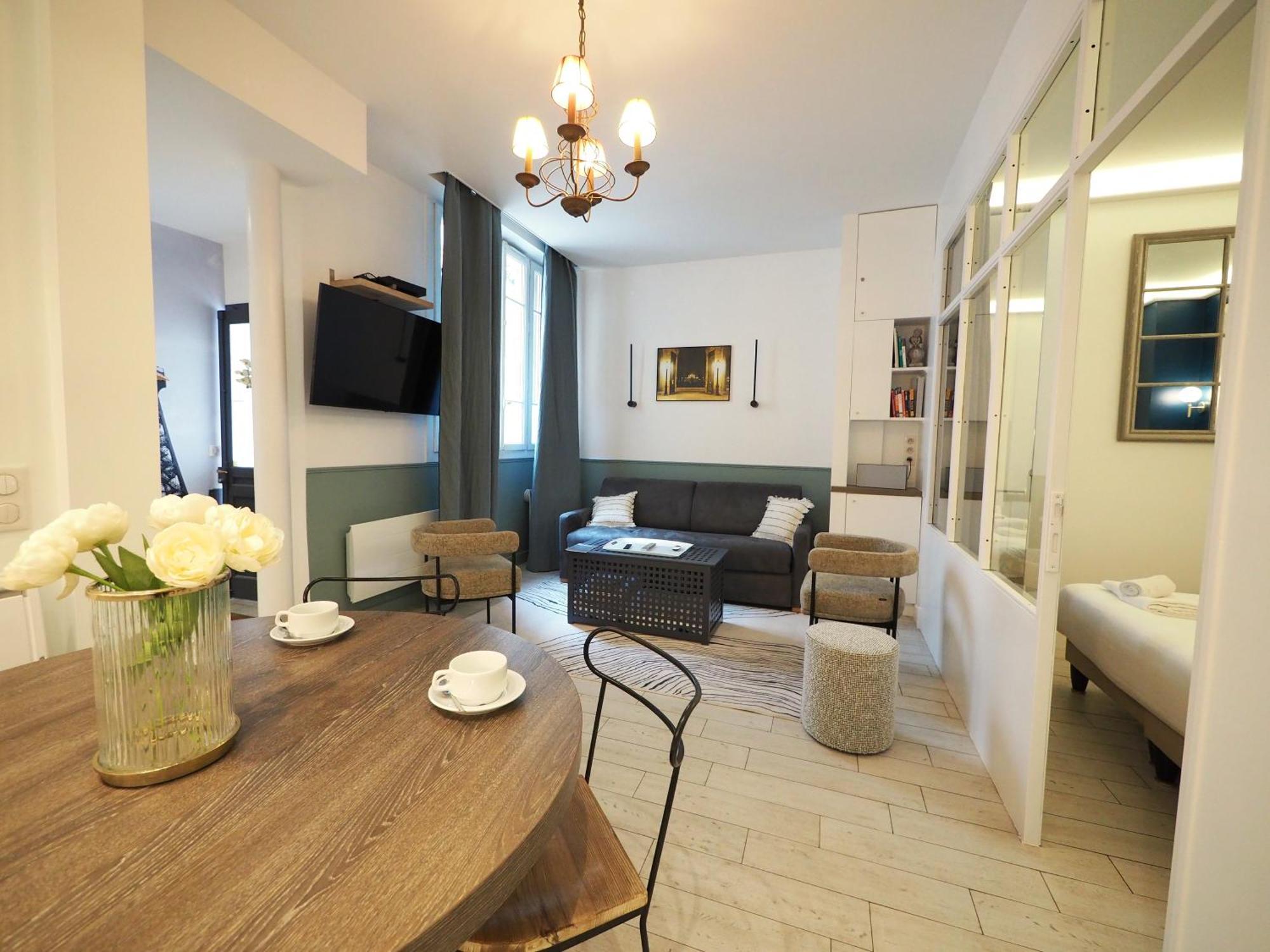 Saint Germain Elegant Chicsuites Paris Bagian luar foto